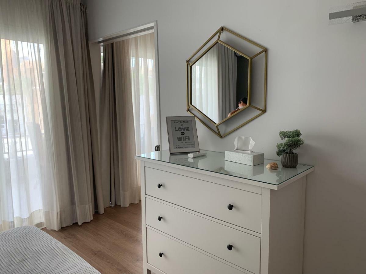 Nuevo Y Lujoso Apartamento En Marbella Centro A Pie De Playa 625 Eksteriør bilde